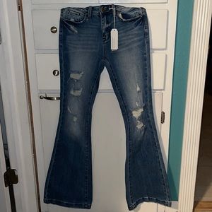 Suzie Distressed Mid Rise Flares 7/27